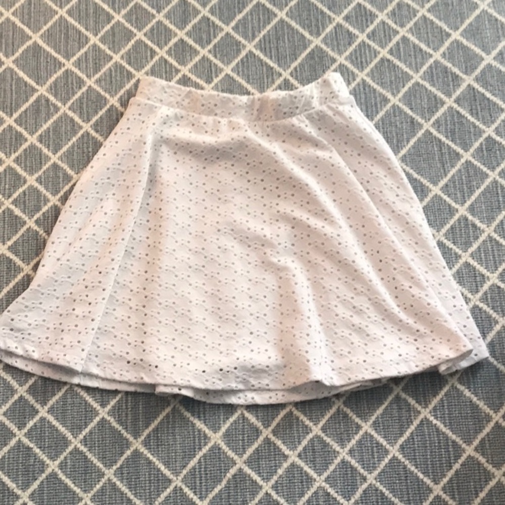 white design skirt